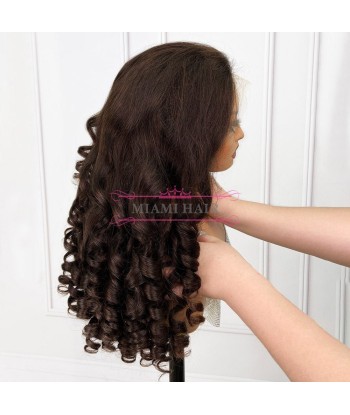 Perruque Lace Wig 13x4 Loose Body Wave  4 - avec Effet Presque Double Drawn et Maximum de Volume en Cheveux Remy est présent 